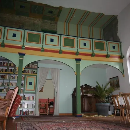 Apartment Cour De Berlin