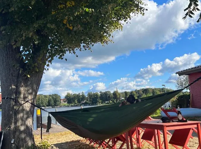 Cour De Berlin * Fürstenberg-Havel