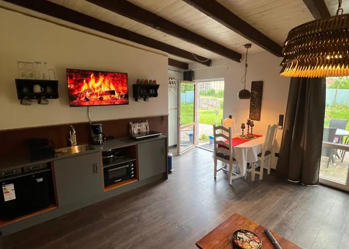 Cour De Berlin * Fürstenberg-Havel